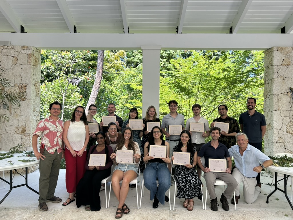 Tropical Botany students and instructors at The Kampong